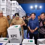Pj Gubernur Pastikan Kesiapan Logistik Pemilu, 99 Persen di Maros Sudah Siap