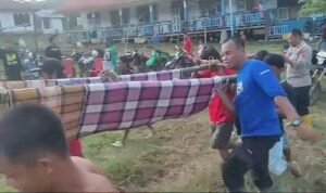 Kapolres Palopo Evakuasi Ibu Hamil Korban Longsor di Pangi Latimojong Luwu