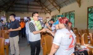 Kampanye di Kolaka Mori Atas, Cabup Morut Delis Tawarkan 22 Program Berdampak ke Masyarakat