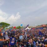 Kampanye di Mangkutana, IBAS-Puspa Sujud Syukur, Suaranya Bergetar Haru Saksikan Massa yang Membludak