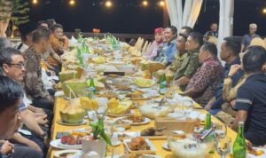 Mentan Amran Sulaiman Jamu Kepala Daerah Terpilih di Sulsel