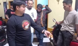 Polisi Temukan Badik dan Sabu Saat Razia Wisma di Palopo