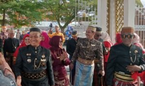 Bupati dan Wabup Lutim Hadiri Pengukuhan Andi Hatta Marakarma Sebagai Mincara Malili